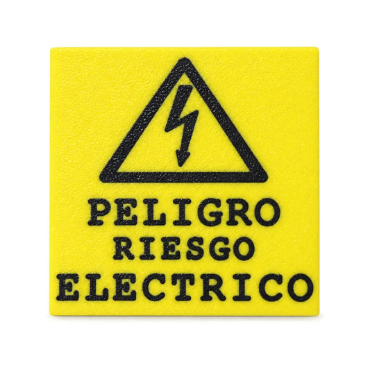 Rótulo Peligro Riesgo Eléctrico 65x65mm amarillo con letras negras en relieve