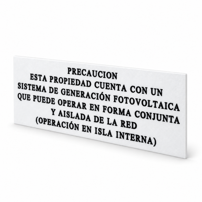 Rótulo Adhesivo Precaución Propiedad con Sistema Fotovoltaico Operación en Isla 200x65mm en Plástico ABS