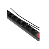 8 salidas IEC: El PDU para Rack 1U incluye 8 tomas de corriente IEC, compatibles con una variedad de dispositivos estándar, lo que facilita la conexión y organización de los cables en tu rack. Corriente máxima de 16A: Con una capacidad de hasta 16 amperios, este PDU maneja eficientemente la demanda de energía de varios dispositivos sin riesgo de sobrecarga. Montaje en rack de 1U: Gracias a su diseño compacto, el PDU ocupa solo 1U de espacio en el rack, optimizando el área disponible y permitiendo una mejor organización de los equipos. Protección contra sobrecargas: Equipado con mecanismos de protección contra sobrecargas, garantiza la seguridad de los equipos conectados, minimizando el riesgo de daños debido a picos de tensión o fallos en la alimentación.