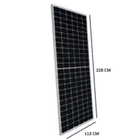 Beneficios de la Tecnología PERC y Celdas Monocristalinas La tecnología PERC (Passivated Emitter and Rear Cell) utilizada en los paneles Anhui 550W mejora la eficiencia de las celdas solares al permitir una mayor absorción de luz solar. Este tipo de tecnología maximiza el rendimiento del panel incluso en condiciones de poca luz, como días nublados o en las primeras horas del día. Las celdas monocristalinas ofrecen una mayor eficiencia que otros tipos de células, asegurando que el panel funcione a su máximo potencial, independientemente del clima. Con los paneles solares de DIACON Electro, puedes esperar una excelente generación de energía, tanto en entornos urbanos como rurales. Clasificaciones de Temperatura y Desempeño El rendimiento de los paneles solares está influenciado por las temperaturas a las que operan. A continuación, se presentan las clasificaciones de temperatura del Panel Fotovoltaico Anhui 550W: Temperatura Nominal de la Celda de Funcionamiento (NOCT): 44°C (±2°C) Coeficiente de Temperatura PMax: -0.39%/°C Coeficiente de Temperatura de Voc: -0.30%/°C Coeficiente de Temperatura ISC: 0.06%/°C